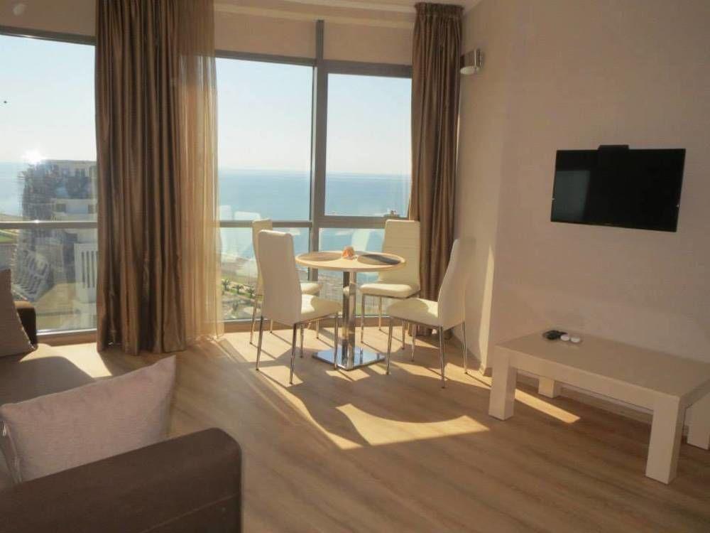 Batumi Apartamento Exterior foto
